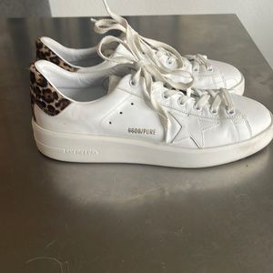 Golden Goose, Size 10, Purestar